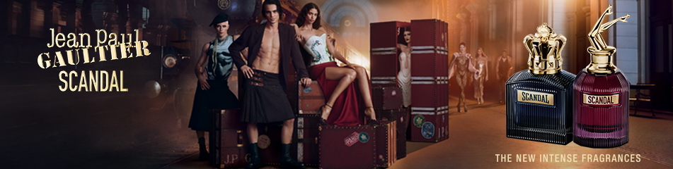 Jean Paul Gaultier Scandal Werbekampagne mit stilvollen Models in luxuriöser Umgebung, umgeben von Koffern, mit den neuen intensiven Parfums für Männer und Frauen.